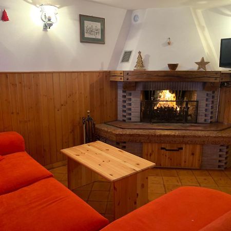 Appartamento Tipico Vista Dolomiti Nevegal Exterior foto